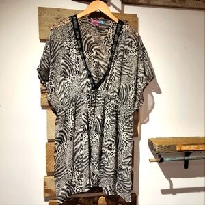 Coupé Swim Animal Print V-Neck Coverup